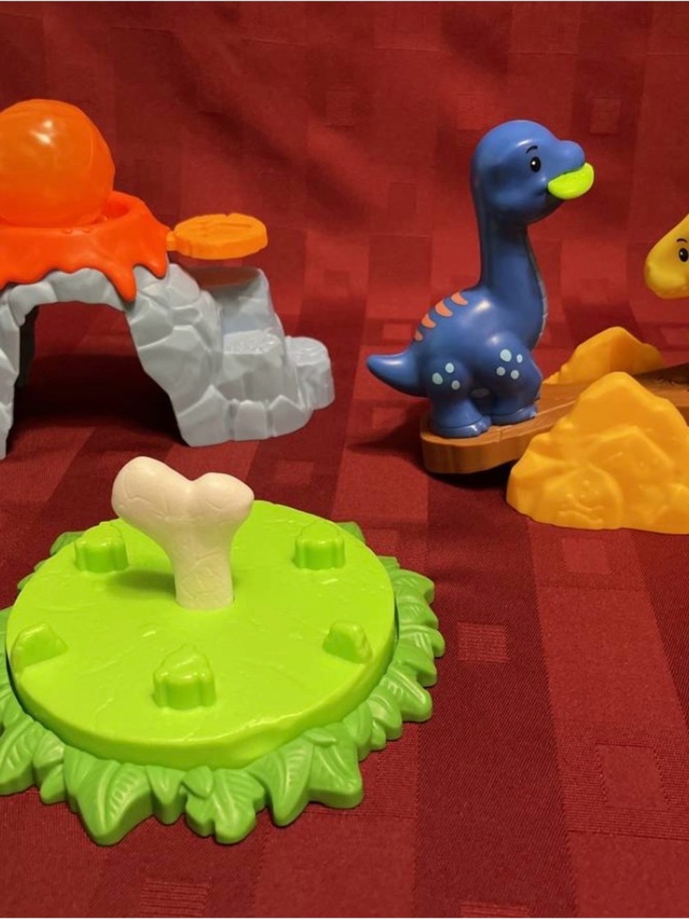 Fisher-Price Little People - Spin & Play Dinosaur Playground